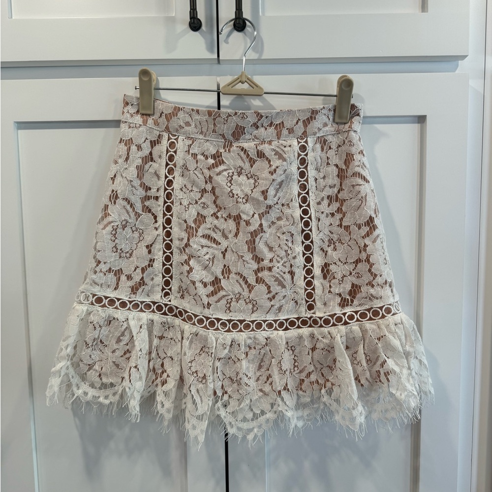 DO+BE Lace Skirt